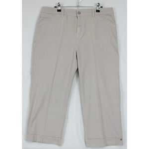 Bill Blass Capri Jeans Women 12 Stretch Straight Leg Mid Rise Lt Gray Causal